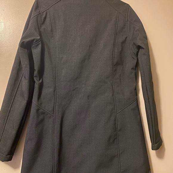 NWOT New Balance women’s size medium long jacket - Picture 5 of 6